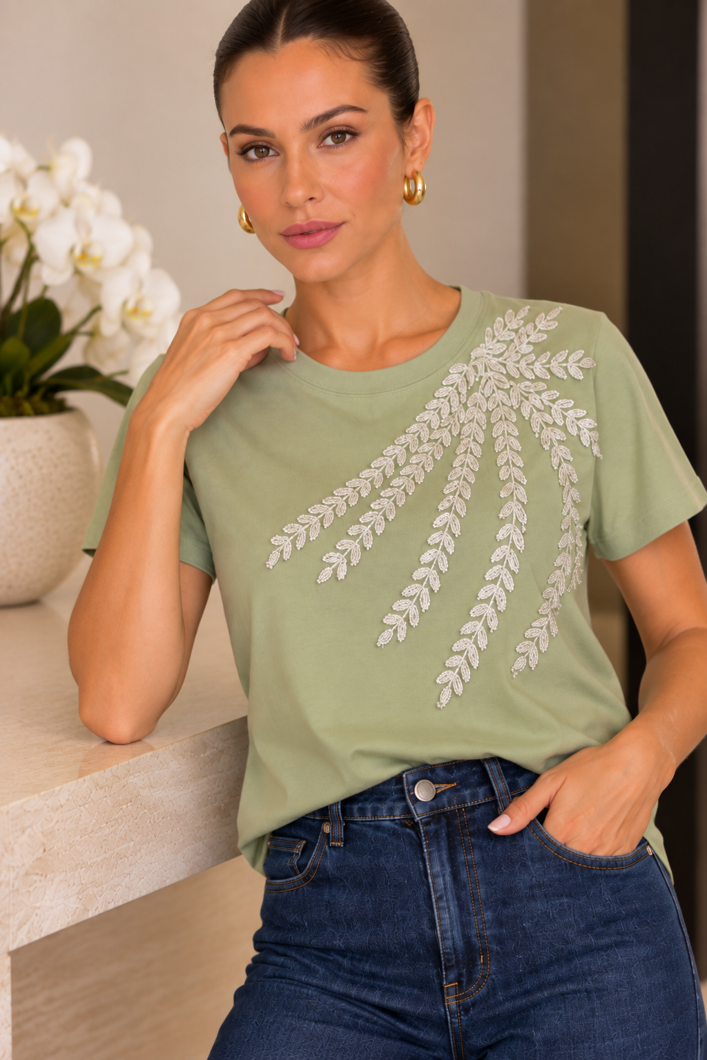 Camiseta Algodão Bordado Verde